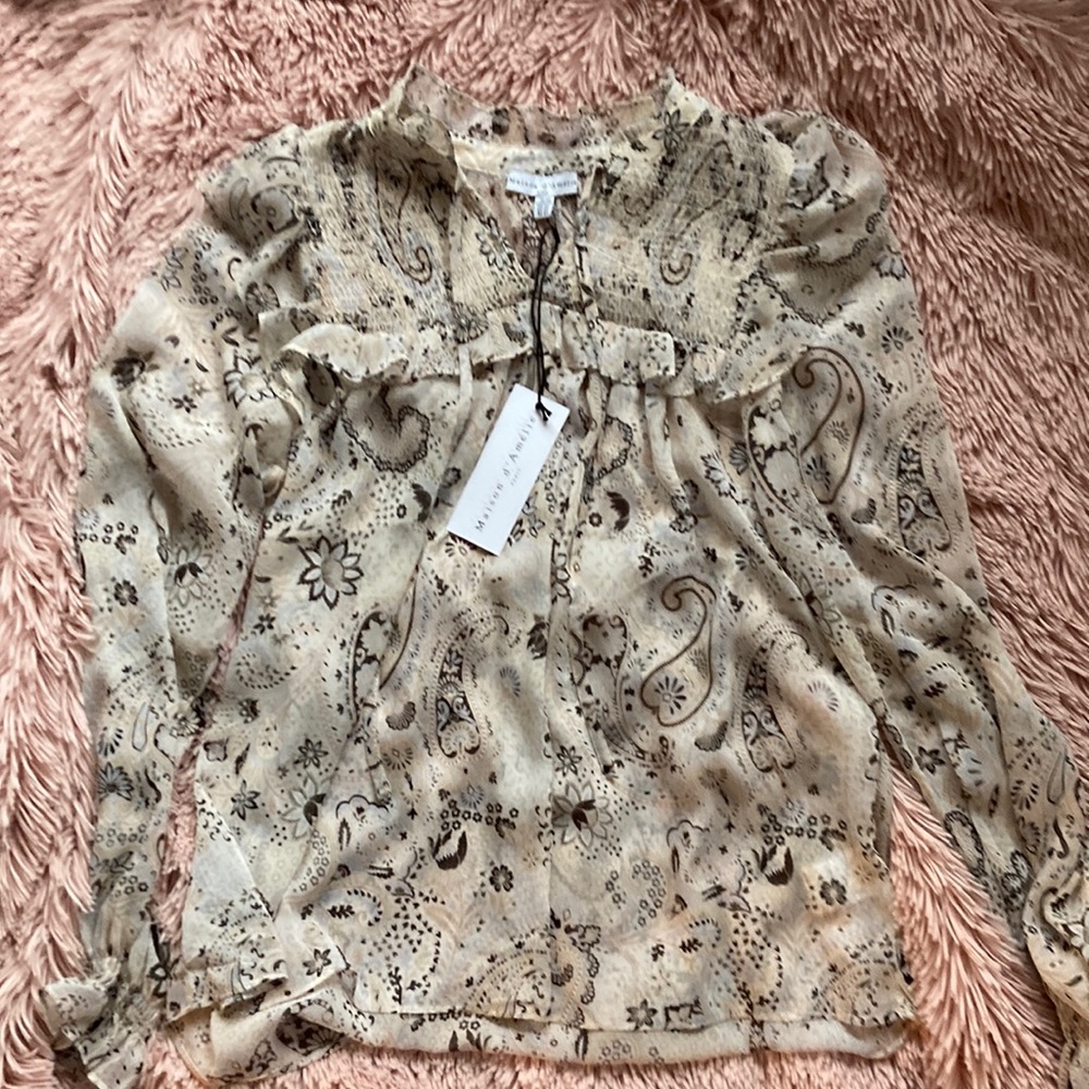 Pretty blouse size XS